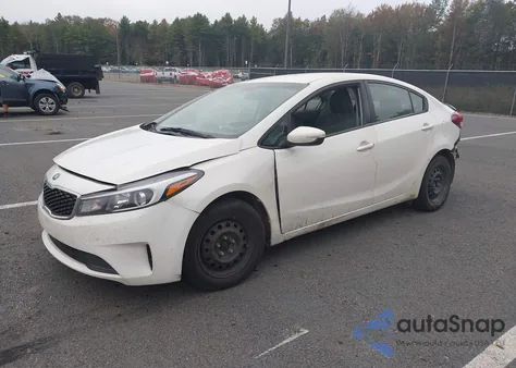 2018 Kia Forte Lx из США, поврежденный, VIN 3KPFK4A71JE235202